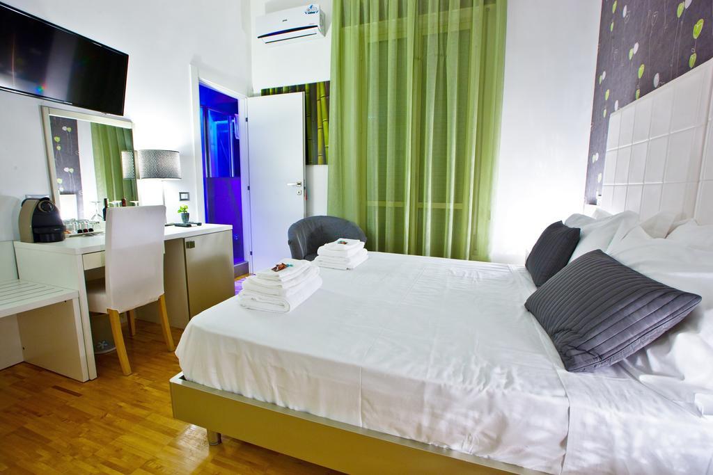 B&B Pellicano Guest House Реджо ди Калабрия Стая снимка